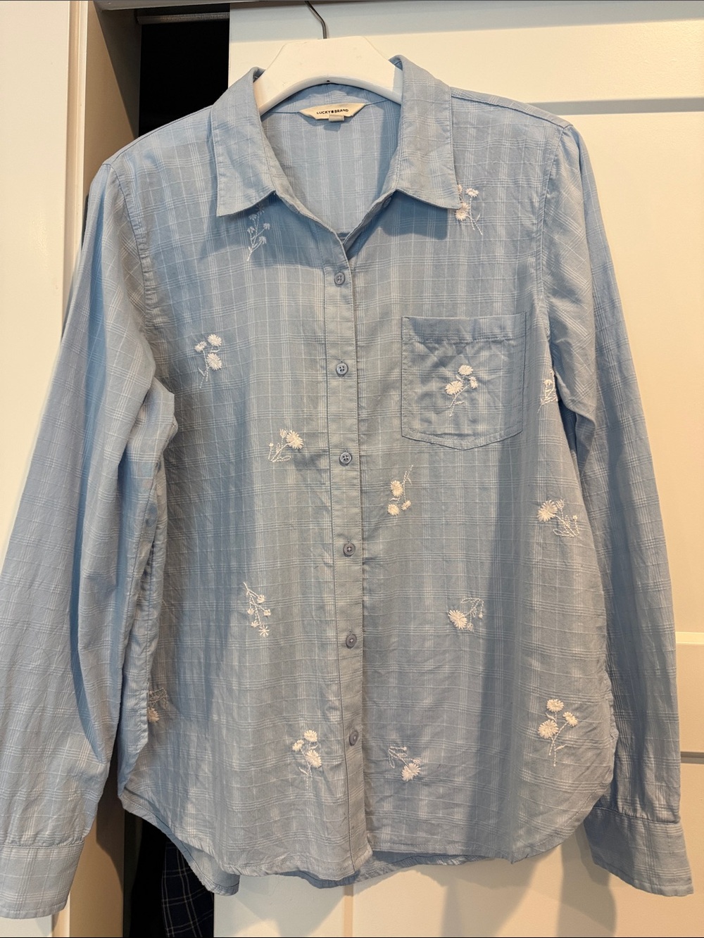 LUCKY BRAND EMBROIDERED 100% COTTON SHIRT SZ. M SPRING/SUMMER
